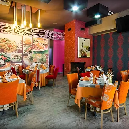 Хотел алианс 4*