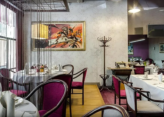 Отель Alliance 4*